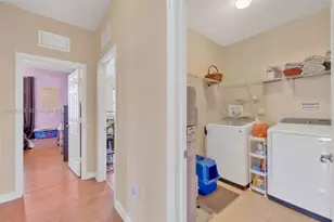 10445 SW 226th St, Cutler Bay, FL 33190 - Photo 21
