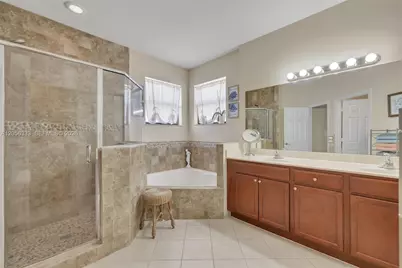 10445 SW 226th St, Cutler Bay, FL 33190 - Photo 19
