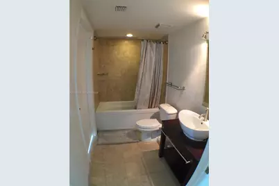 350 S Miami Ave #3612, Miami, FL 33130 - Photo 3