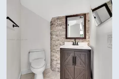 11407 Lakeview Dr, Coral Springs, FL 33071 - Photo 37
