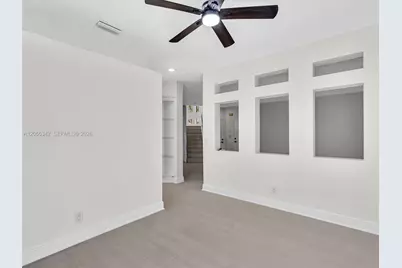 11407 Lakeview Dr, Coral Springs, FL 33071 - Photo 39
