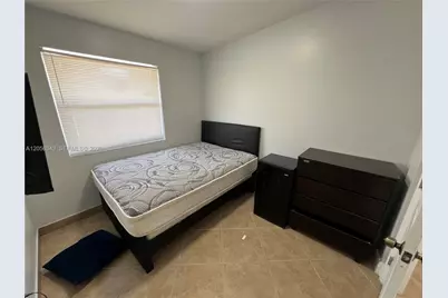 1885 NE 53rd St, Pompano Beach, FL 33064 - Photo 21