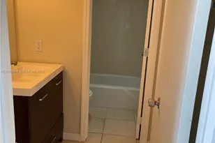 4222 Inverrary Blvd, Lauderhill, FL 33319 - Photo 15