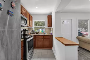 17821 SW 107th Ave, Miami, FL 33157 - Photo 13