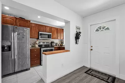 17821 SW 107th Ave, Miami, FL 33157 - Photo 11