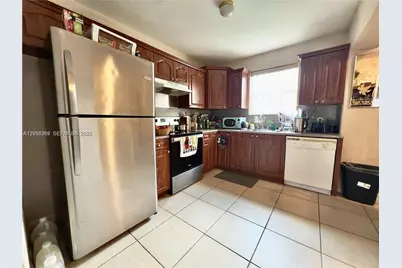 6137 Garfield St, Hollywood, FL 33024 - Photo 3