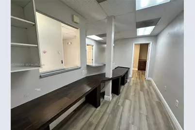 4121 NW 5th St, Plantation, FL 33317 - Photo 9