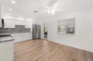 35 NW 49th Ave, Miami, FL 33126 - Photo 3