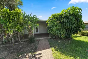 35 NW 49th Ave, Miami, FL 33126 - Photo 17