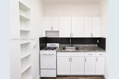 2300 W Flagler St #18, Miami, FL 33135 - Photo 3