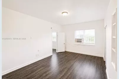 2300 W Flagler St #18, Miami, FL 33135 - Photo 7