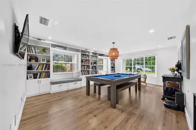 5431 SW 1st St, Plantation, FL 33317 - Photo 11