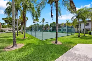 8261 SW 128th St, Pinecrest, FL 33156 - Photo 23