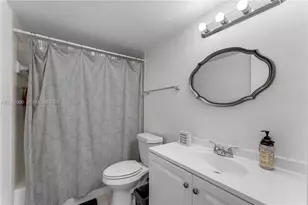1400 Jefferson Dr, Homestead, FL 33034 - Photo 11