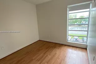 4713 NW 7th St, Miami, FL 33126 - Photo 9