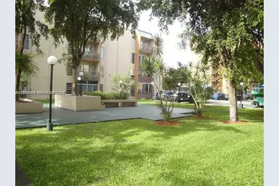 4713 NW 7th St #306-1, Miami, FL 33126 - Photo 1