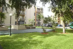 4713 NW 7th St, Miami, FL 33126 - Photo 1