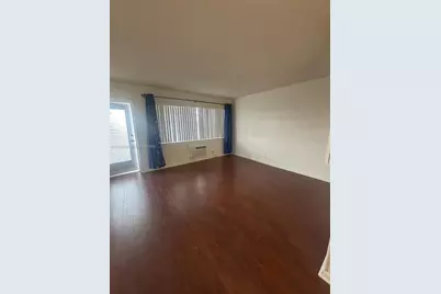 [Address not provided], West Palm Beach, FL 33417 - Photo 5