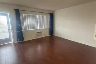 [Address not provided], West Palm Beach, FL 33417 - Photo 5
