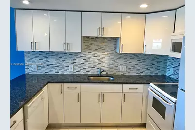 13155 Ixora Ct #907, North Miami, FL 33181 - Photo 3