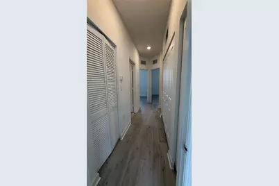 2637 SE 12th St, Homestead, FL 33035 - Photo 13