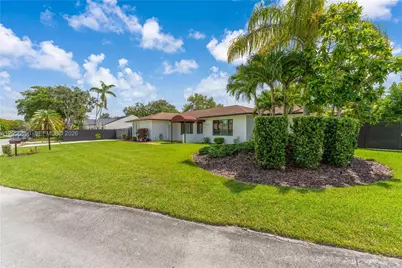 10625 SW 79th Pl, Miami, FL 33156 - Photo 49