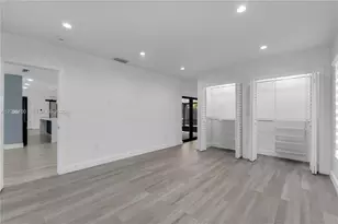 10625 SW 79th Pl, Miami, FL 33156 - Photo 17