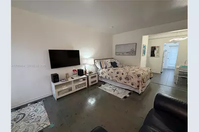 1060 Pennsylvania Ave #18, Miami Beach, FL 33139 - Photo 3