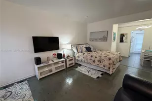 1060 Pennsylvania Ave, Miami Beach, FL 33139 - Photo 3
