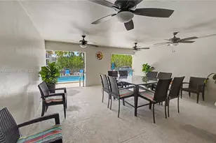 6815 Edgewater Dr, Coral Gables, FL 33133 - Photo 33