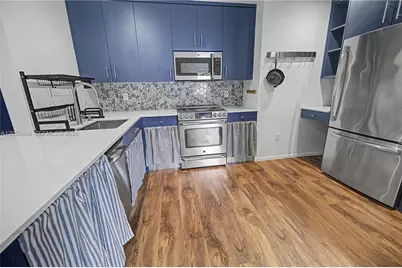 6815 Edgewater Dr #201, Coral Gables, FL 33133 - Photo 5