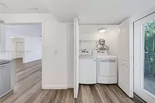 76 W 14th St, Hialeah, FL 33010 - Photo 25