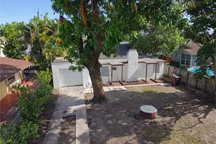 76 W 14th St, Hialeah, FL 33010 - Photo 3