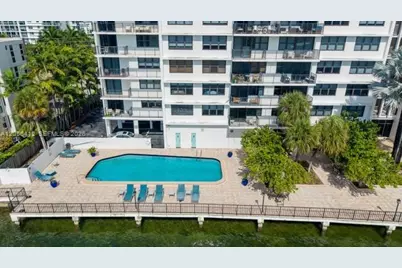 10101 E Bay Harbor Dr #504, Bay Harbor Islands, FL 33154 - Photo 27