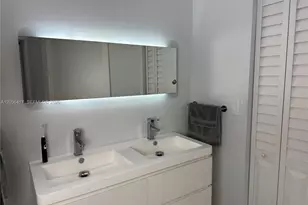 888 Brickell Key Dr, Miami, FL 33131 - Photo 11