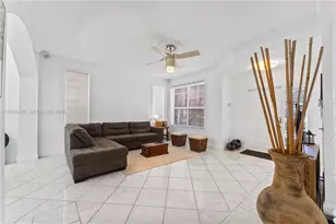 16102 Opal Creek Dr, Weston, FL 33331 - Photo 7