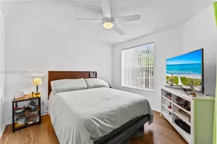 16102 Opal Creek Dr, Weston, FL 33331 - Photo 23