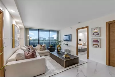 20505 E Country Club Dr #532, Aventura, FL 33180 - Photo 3