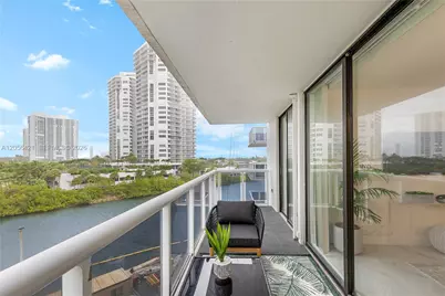 20505 E Country Club Dr #532, Aventura, FL 33180 - Photo 17