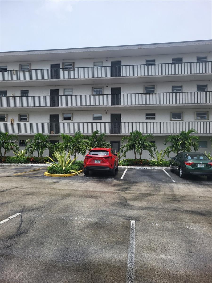 14140 SW 84th St #110-H - 14140 SW 84th St #110-H, Miami, FL 33183 Luxury Property | Jose Angel Pina