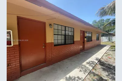 1132 NE 5th Ave #2, Fort Lauderdale, FL 33304 - Photo 1