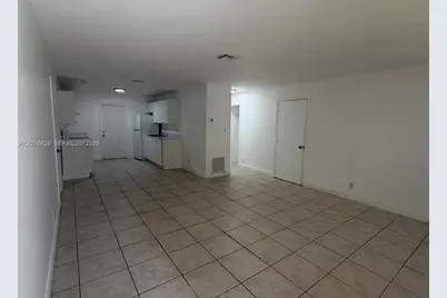 1132 NE 5th Ave #2, Fort Lauderdale, FL 33304 - Photo 3