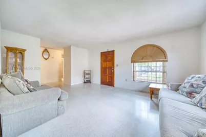 6335 SW 31st St, Miami, FL 33155 - Photo 13