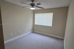 12142 St.Andrews Pl, Miramar, FL 33025 - Photo 7
