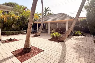 8144 Harding Ave, Miami Beach, FL 33141 - Photo 15