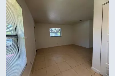 919 NW 2nd Ave #1, Fort Lauderdale, FL 33311 - Photo 3