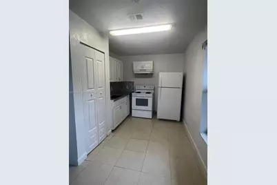 919 NW 2nd Ave #1, Fort Lauderdale, FL 33311 - Photo 13