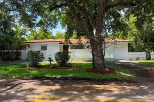 1540 Dorado Ave, Coral Gables, FL 33146 - Photo 3