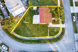 10771 SW 51st Dr, Miami, FL 33165 - Photo 7