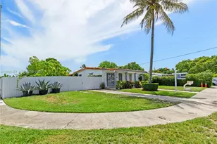 10771 SW 51st Dr, Miami, FL 33165 - Photo 3
